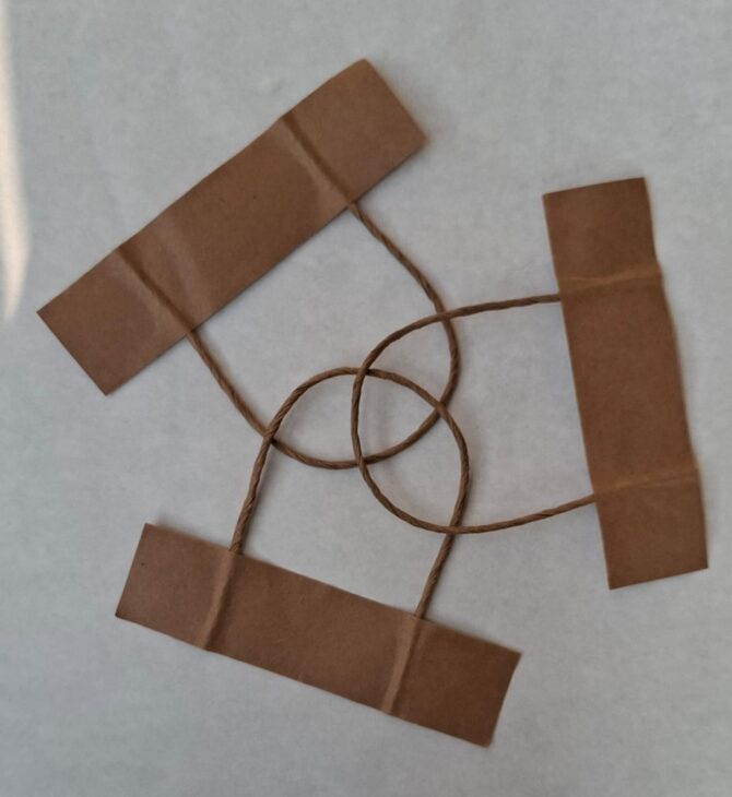 Twisted Paper Handle (Brown)